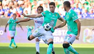 Santiago Ormeño en su debut con León