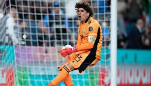 Ochoa, en festejo de gol