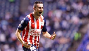 Chivas: Consiguió primera victoria del torneo al vencer a Puebla