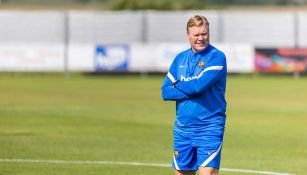 Koeman en un entrenamiento del Barça