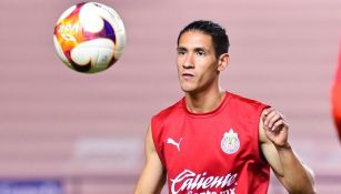 Antuna en un entrenamiento con Chivas