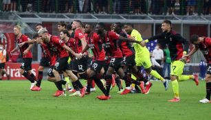 Milan: Con paso perfecto en Serie A tras golear al Cagliari