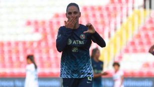 Janelly Farías durante un partido con América Femenil