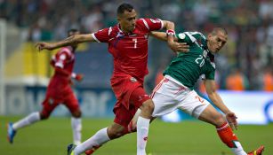 Blas Pérez durante un México vs Panamá en el Azteca