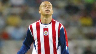 Bofo Bautista se lamenta en juego de Chivas