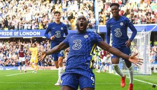 Los jugadores del Chelsea celebrando un gol