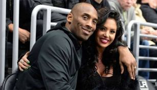  Vanessa junto a Kobe Bryant