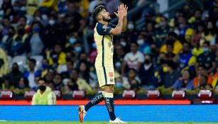 Valdez en el juego con América