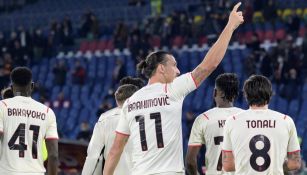 Zlatan Ibrahimovic en festejo con Milan