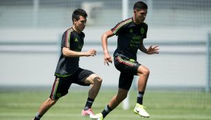 Chucky Lozano y Edson Álvarez en la concentración tricolor