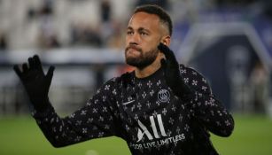 Neymar previo a un partido del PSG