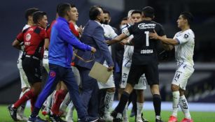 Cruz Azul vs Monterrey: Primer tiempo finalizó con conato de bronca