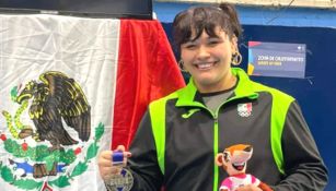 Noemi Rodríguez posa con su medalla
