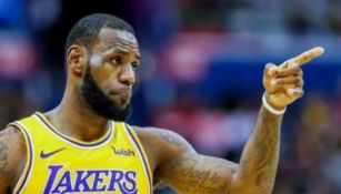 LeBron criticó el manejo de su falso positivo por parte de la NBA