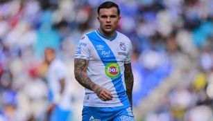 Christian Tabó jugando partido con Puebla en la Liga MX