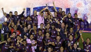 Atlante celebrando título en la Liga de Expansión