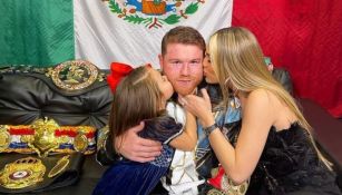 Canelo Álvarez con su familia