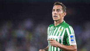 Guardado en un partido con el Betis