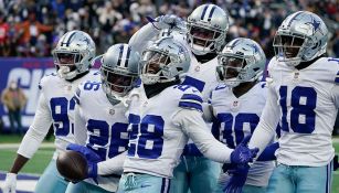 Jugadores de los Dallas Cowboys tras una anotación 