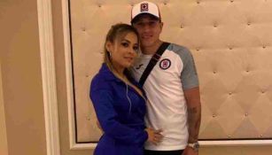 Julio César 'Cata' Domínguez y su esposa