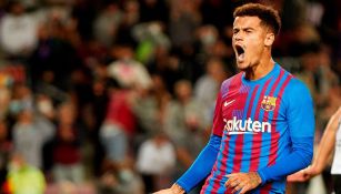 Philippe Coutinho durante un duelo con el Barcelona 