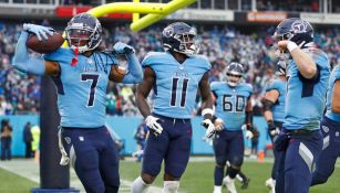 Titans aplastó a Dolphins y se llevó el título de la AFC Sur