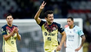 Fernando Madrigal durante un partido con América