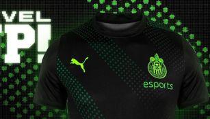 Nuevo uniforme de Chivas Esports