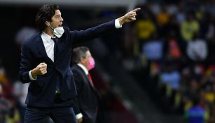 Santiago Solari en un partido con América