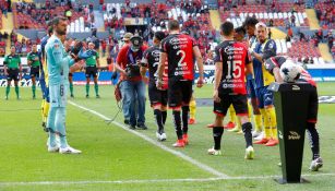 Pasillo de Campeón que San Luis realizó al Atlas