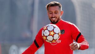 Héctor Herrera entrenando con el Atlético de Madrid