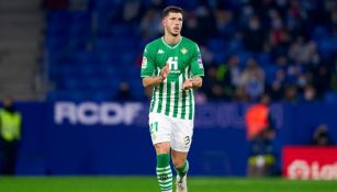 Guido Rodríguez jugando partido en LaLiga con Real Betis