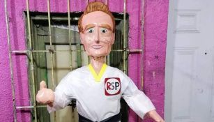 Piñata de Alfredo Adame