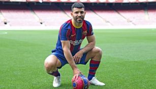 Sergio 'Kun' Agüero en su presentación con el Barcelona