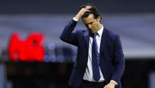 Solari en un partido con América 