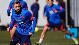 Héctor Herrera en entrenamiento con el Atlético de Madrid