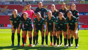 Jugadoras de Chivas previo a partido en la Liga MX Femenil