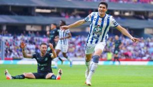 Nico Ibañez en festejo con Pachuca ante América