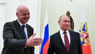 El presidente de la FIFA Gianni Infantino con el presidente ruso Vladimir Putin
