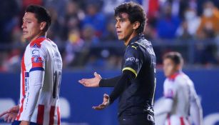 José Juan Macías en un partido de Chivas