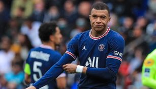 Kylian Mbappé durante un partido con el PSG