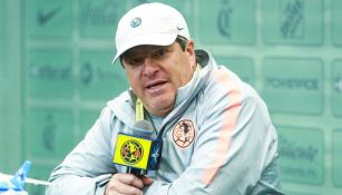 Miguel Herrera en conferencia de prensa del América