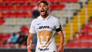 Freire en partido con Pumas