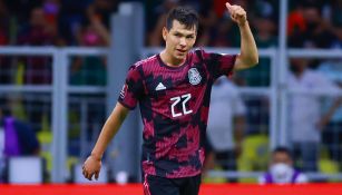 Hirving Lozano en un juego con México en el Azteca 