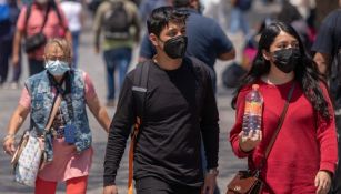 Personas transitando en la CDMX