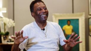 Pelé fue dado de alta del hospital tras exámenes sobre un cáncer