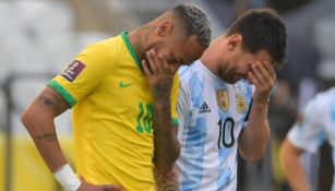Neymar y Messi durante partido de Brasil vs Argentina