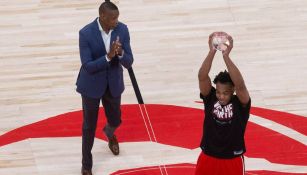 Scottie Barnes recibió su premio este sábado