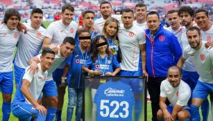 Cata Domínguez fue homenajeado por sus 523 partidos con Cruz Azul