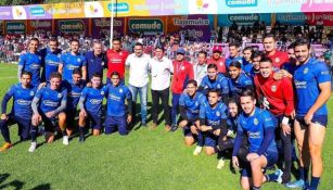 Plantel de Chivas previo al entrenamiento